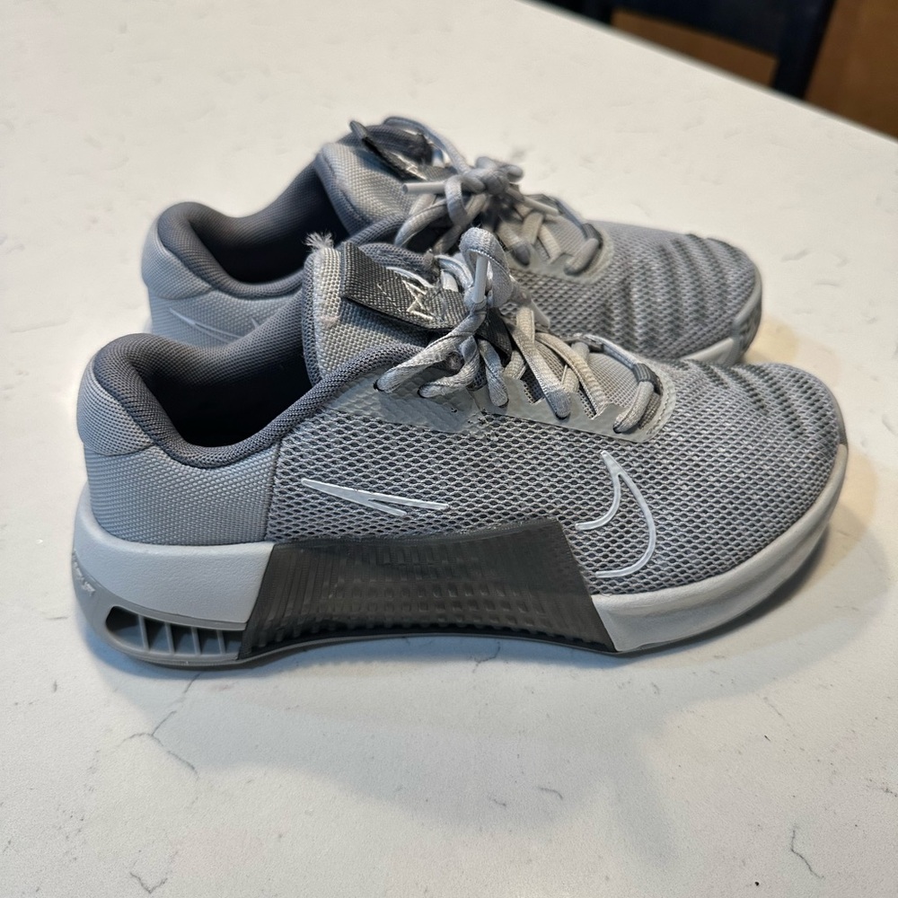 Nike Metcon 9 Smoke Grey White Gym Training Shoes DZ2617-002 Men's 5